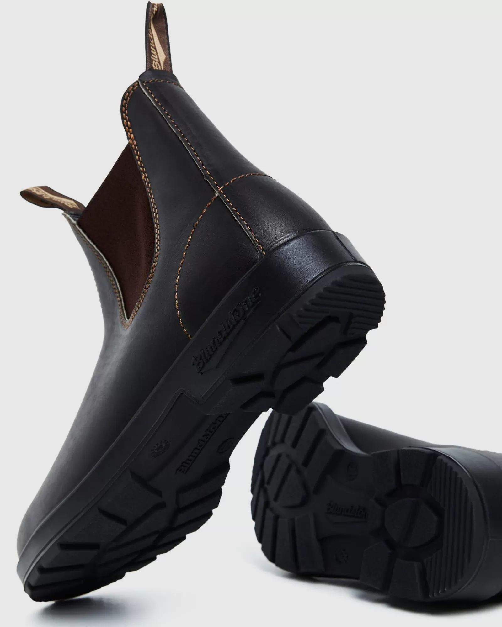 BLUNDSTONE Stivaletti Elasticizzati 500 - Modello Classico in Pelle Marrone Australiano con Design Intramontabile
