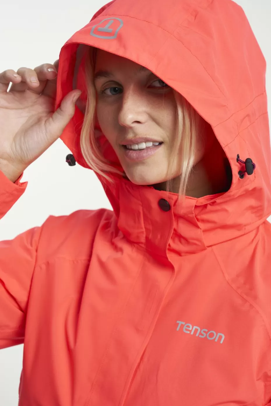 Tenson Biscaya Evo - Giacca Ultraleggera in Tonalità Corallo, Offerta Stagionale Imperdibile