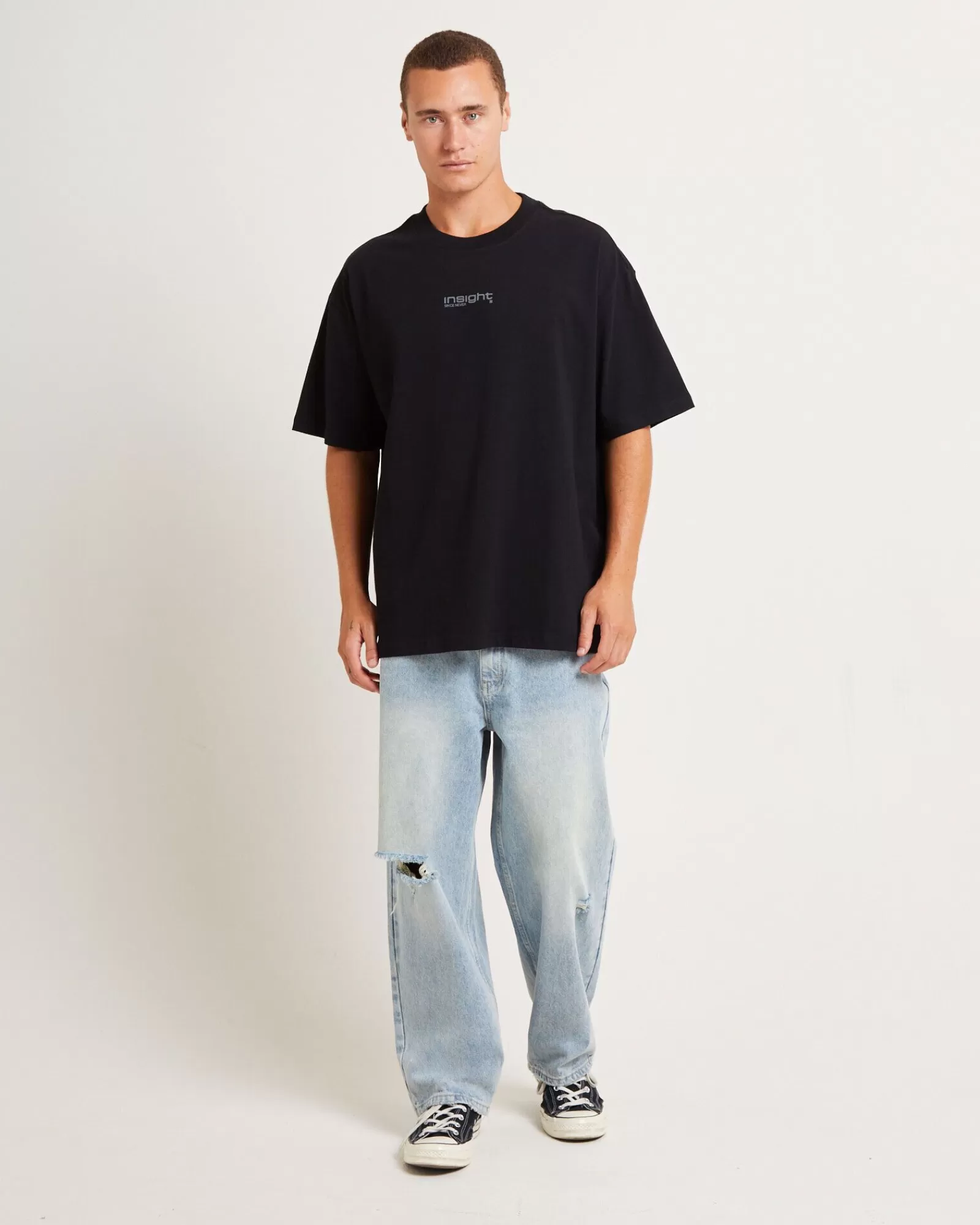 Maglietta Oversize Manica Corta INSIGHT Corp - Taglia Generosa e Confezione Morbida, Offerta Imperdibile!