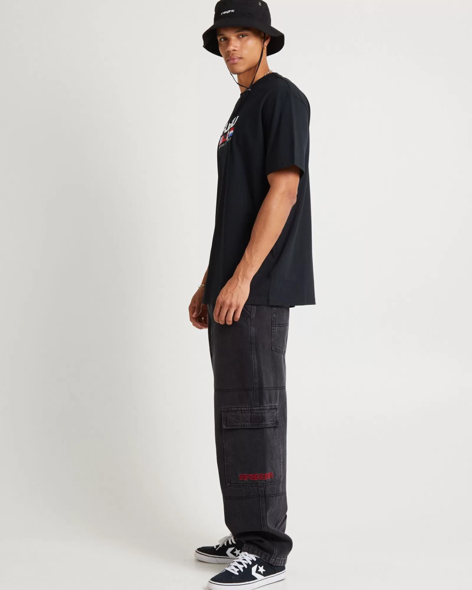 Maglietta Uomo FUBU Stile Casual con Manica Corta - Nero Classico | Confezione Originale Disponibile su [Nome Sito]