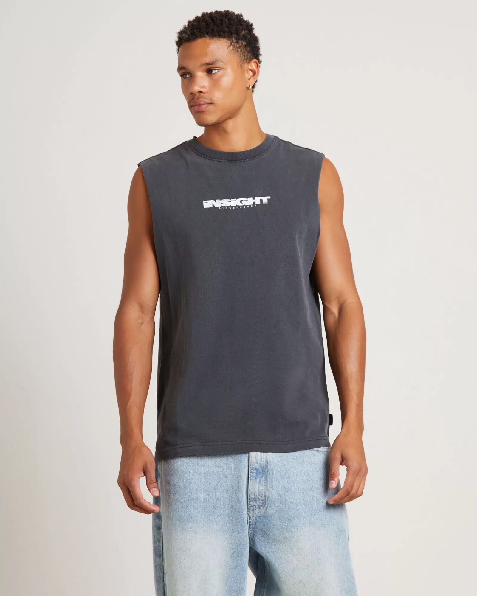 Vintage Nero - Canotta Oversize INSIGHT con Taglio Comodo e Stile Casual Perfetta per Look Urbani