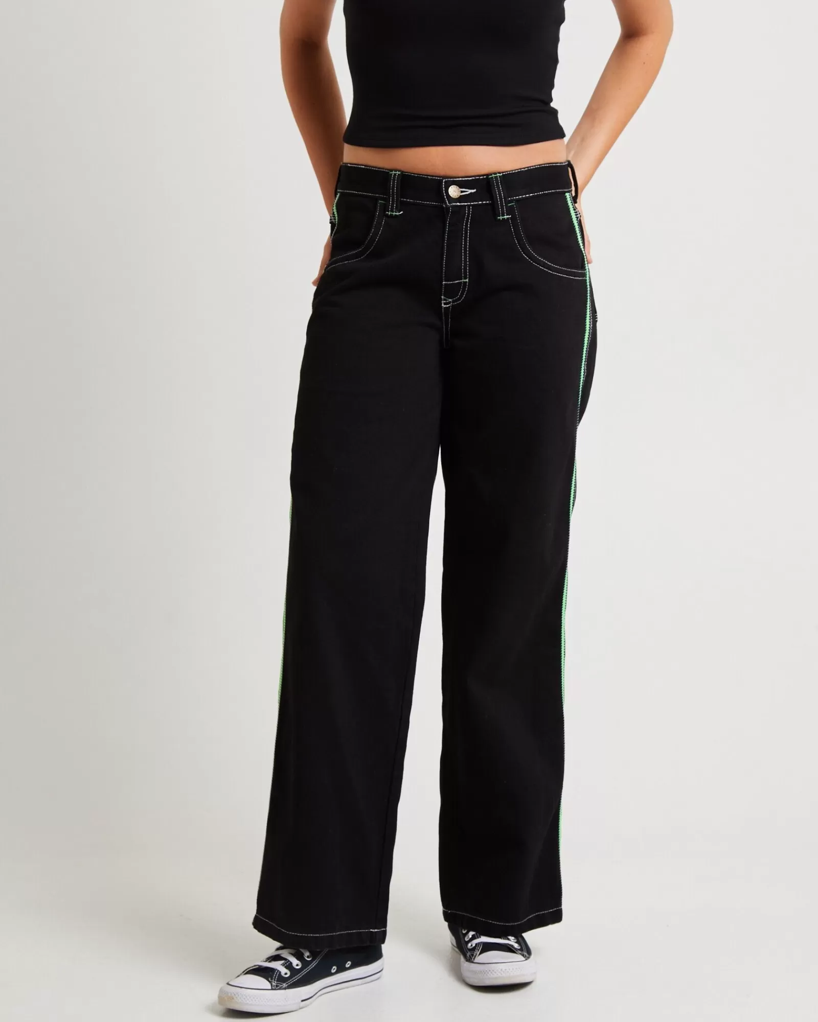 Jeans RUSTY Vita Extra-Bassa con Gamba Svasata - Stile Ribelle per Donne Audaci