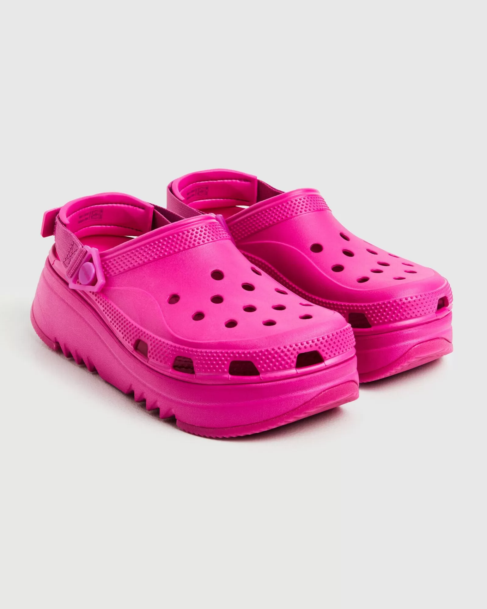 Scarpe comode CROCS Hike 2.0 - Modello clogs unisex in rosa succoso, perfette per lo stile urbano e le giornate dinamiche