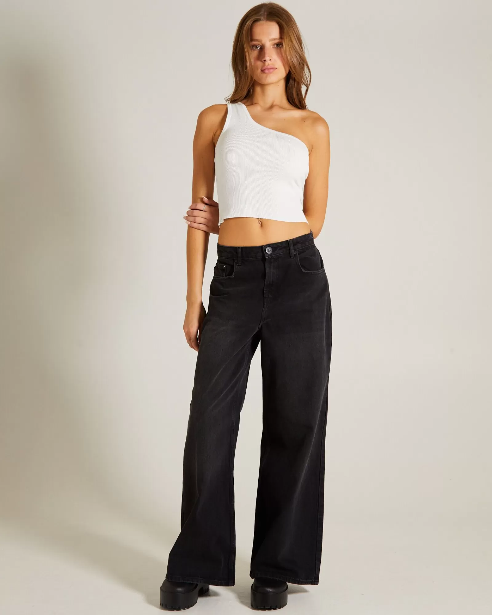 GENERAL PANTS CO. | Canotta Asimmetrica in Maglia Premium con Scollo Monospalla - Tessuto Morbido e Design Ricercato