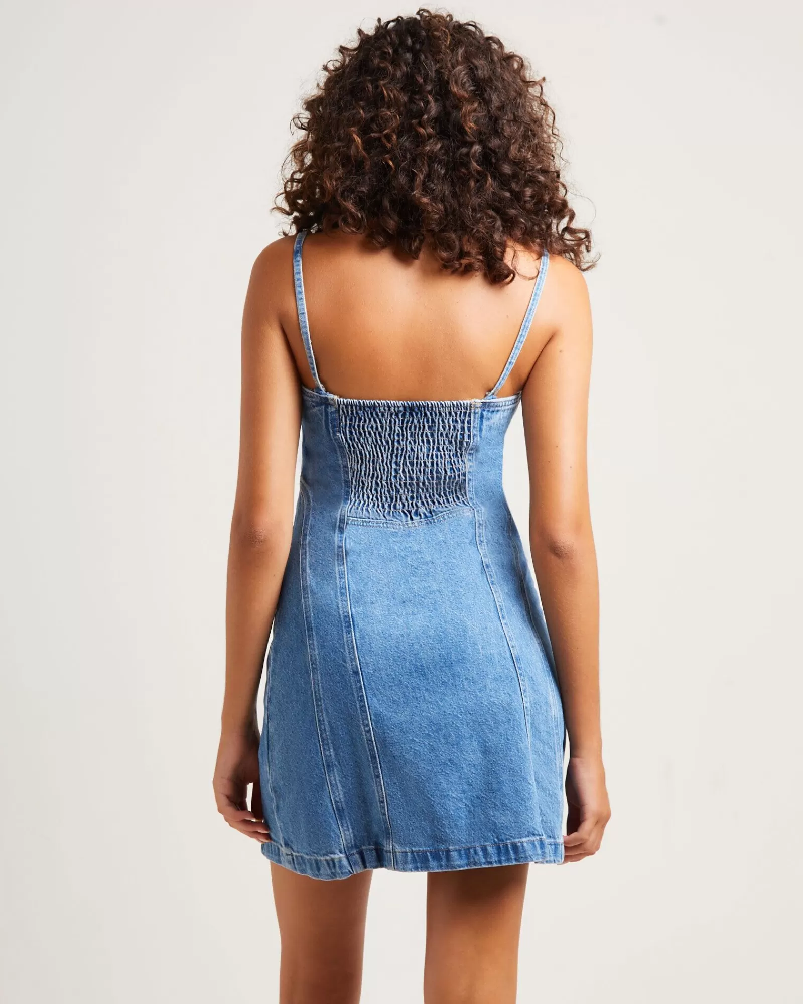 Abito Denim LEVIS Malene Bustier Mini - Taglio Autentico con Confezione Delicate, Ideale per Look Casual Chic