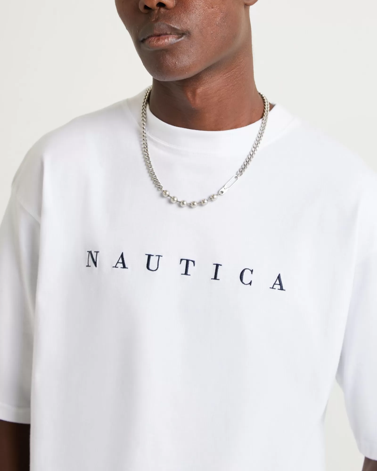NAUTICA Maglietta Navigate Estiva a Maniche Corte in Bianco - Tessuto Traspirante per Sport e Tempo Libero