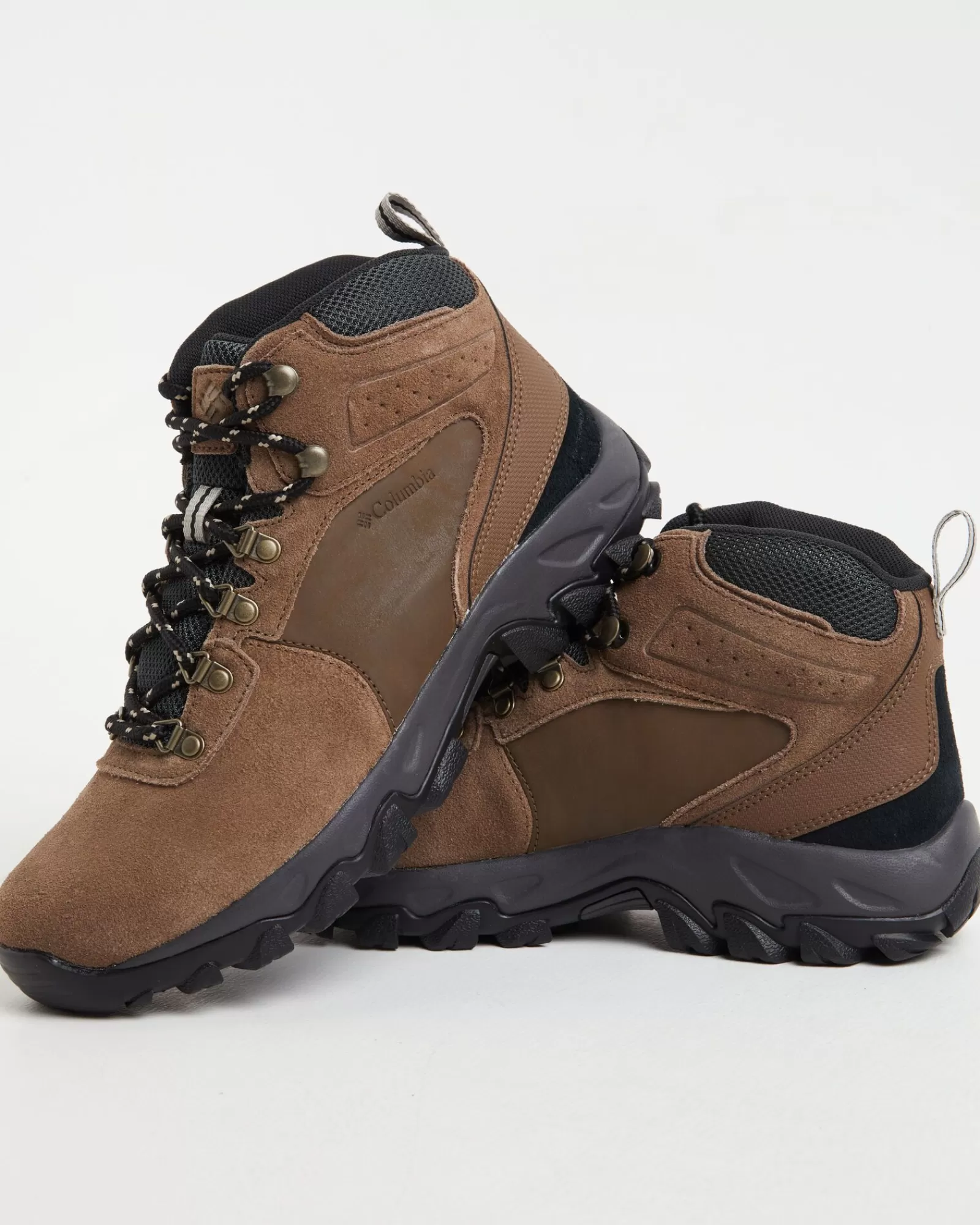 Stivali Trekking Columbia Newton Ridge Plus II - Pelle Scamosciata UltraResistente con Suola Antiscivolo, Tonalità Cioccolato Fondente