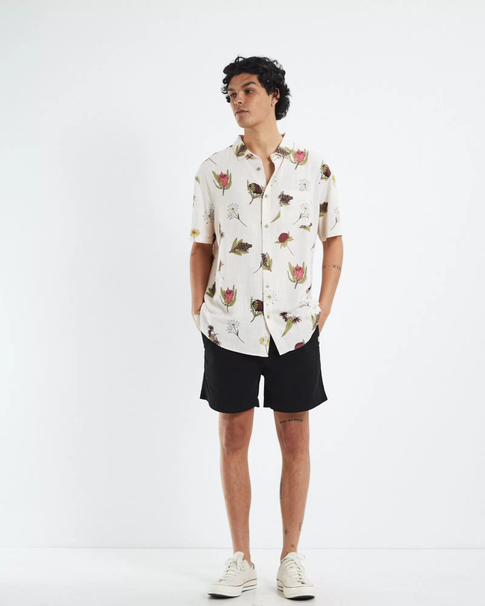 Uomo Short Sportivi Pacey Nero – Design Casual con Tasche, Tessuto Leggero e Vestibilità Perfetta