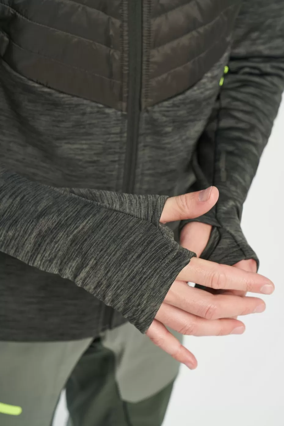 Tenson Giubbetto Termico per Escursioni Invernali - Versione Scarabocchio con Zip, Midlayer Sportivo in Offerta