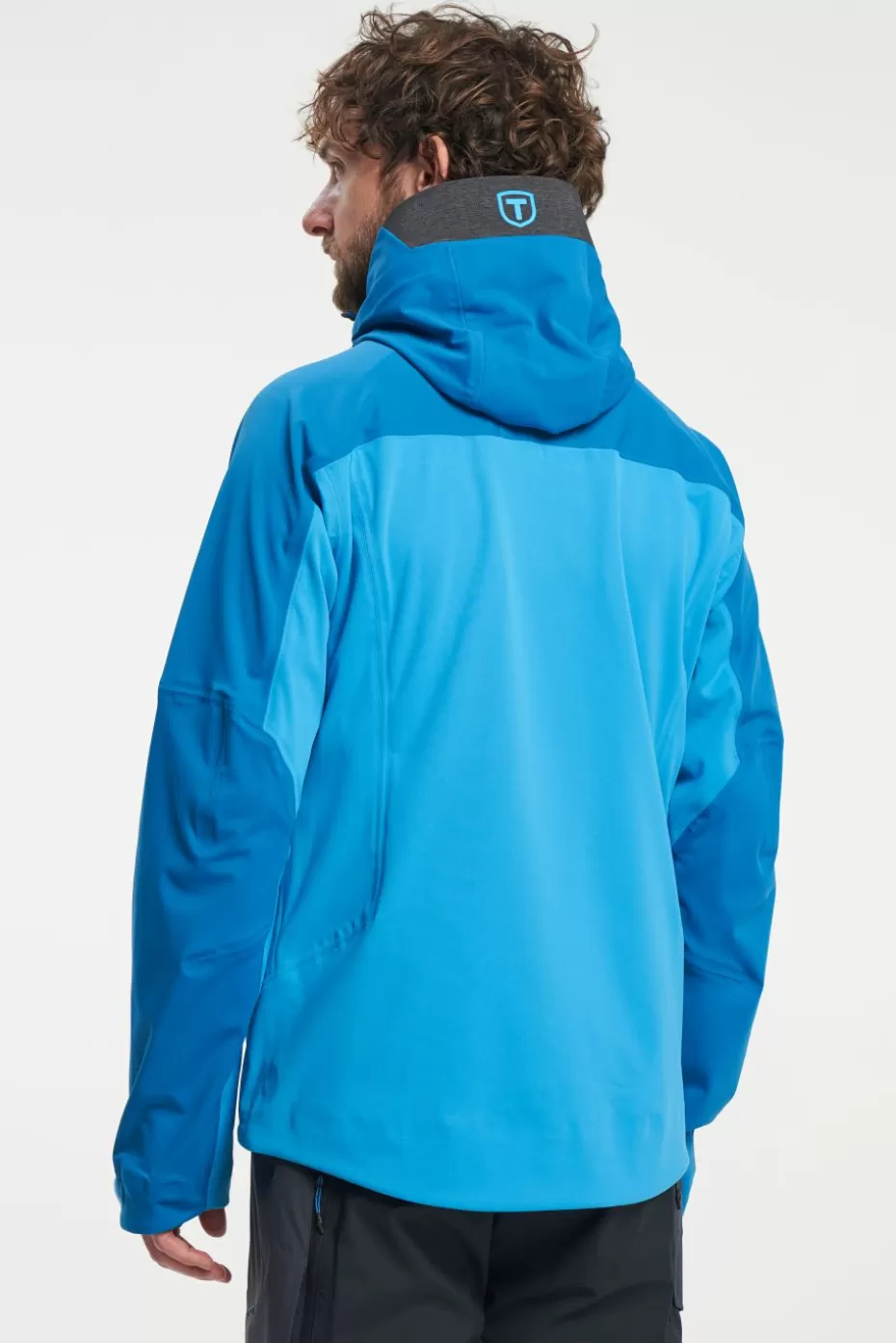 Giacca Softshell Tenson per Sci Alpinismo - Blu Elettrico con Tecnologia Antivento (Offerta Imperdibile)