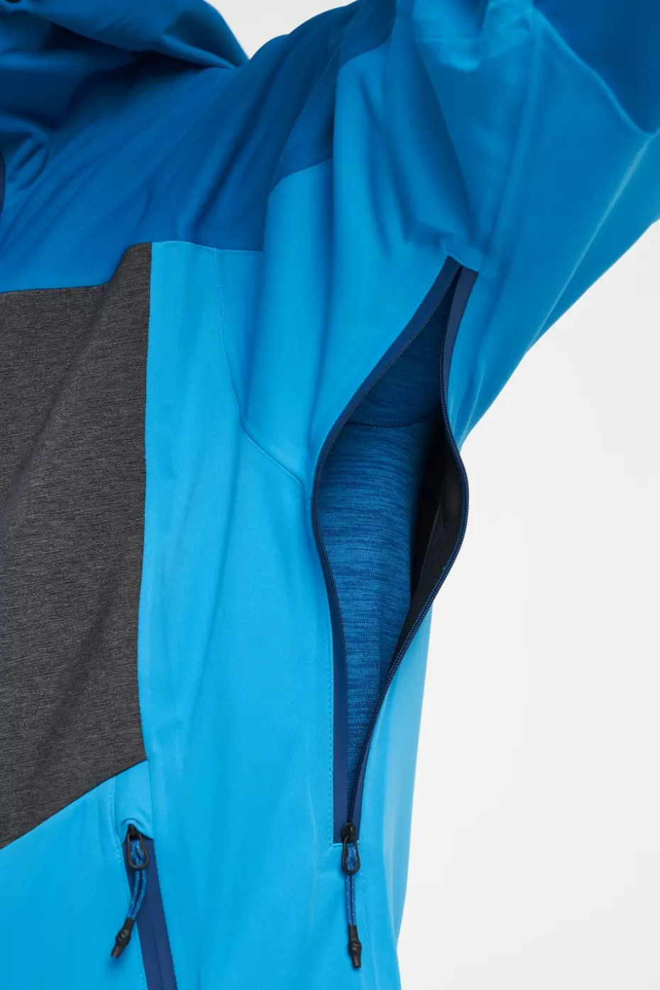 Giacca Softshell Tenson per Sci Alpinismo - Blu Elettrico con Tecnologia Antivento (Offerta Imperdibile)