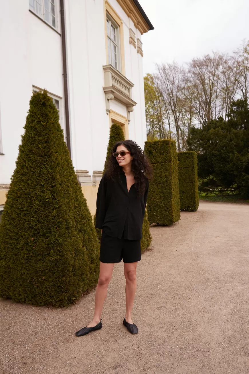 SLBelira Pantaloncini Premium: Lusso senza Confini, Comodi per Ogni Occasione - Stile Impeccabile Estate 2024