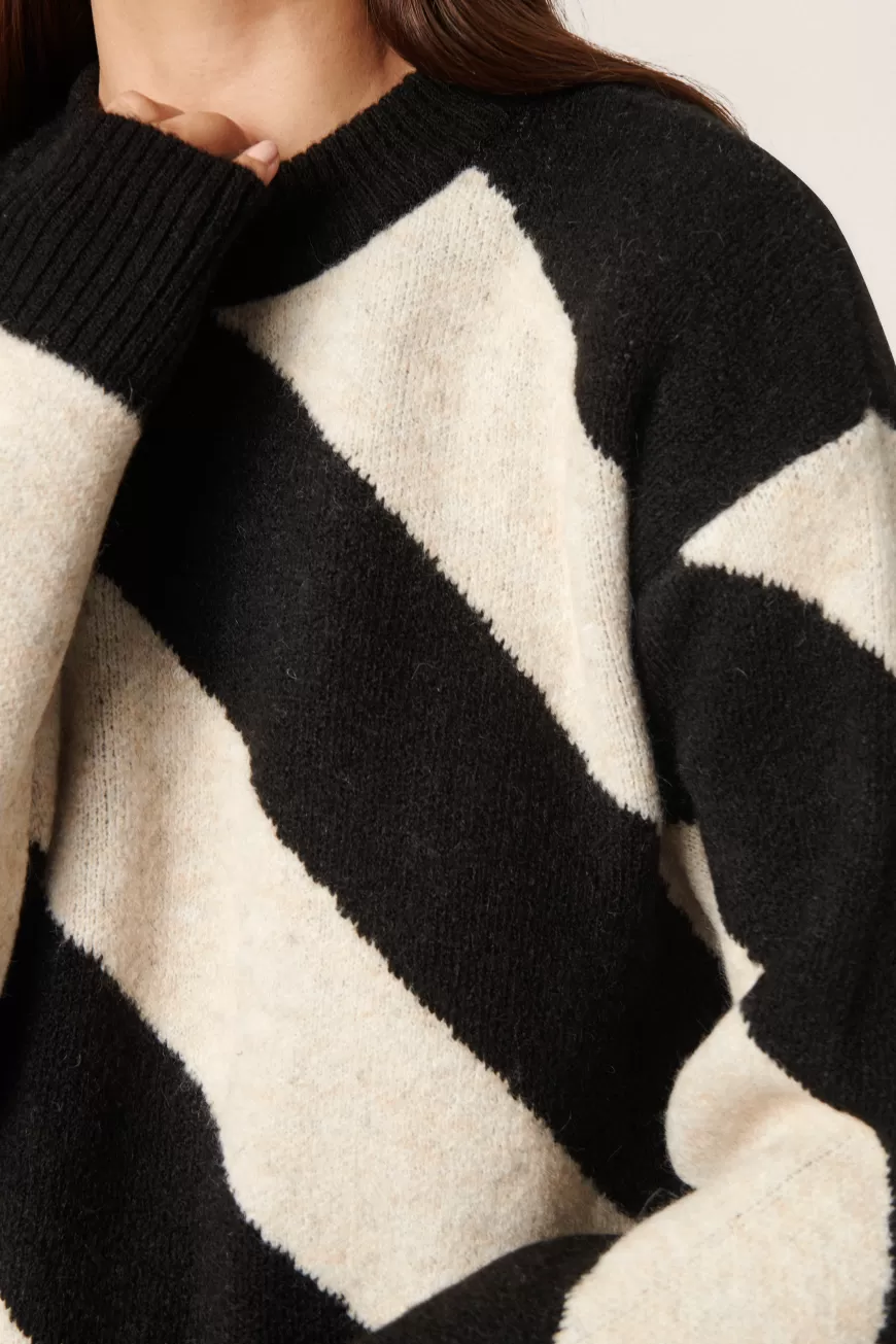 Lusso avvolgente: Maglione SLDio in lana cardata - Edizione speciale autunno/inverno | Linea Strik