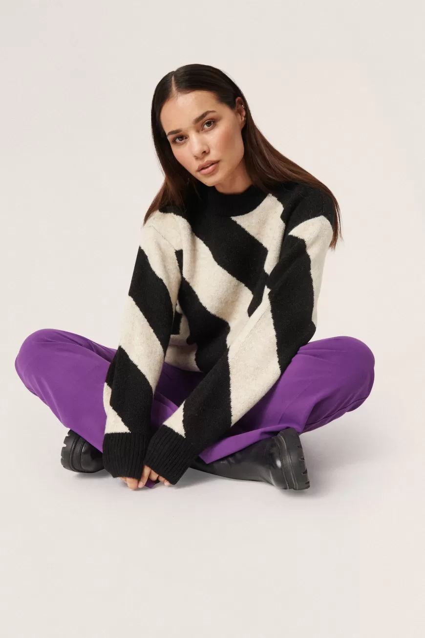 Lusso avvolgente: Maglione SLDio in lana cardata - Edizione speciale autunno/inverno | Linea Strik