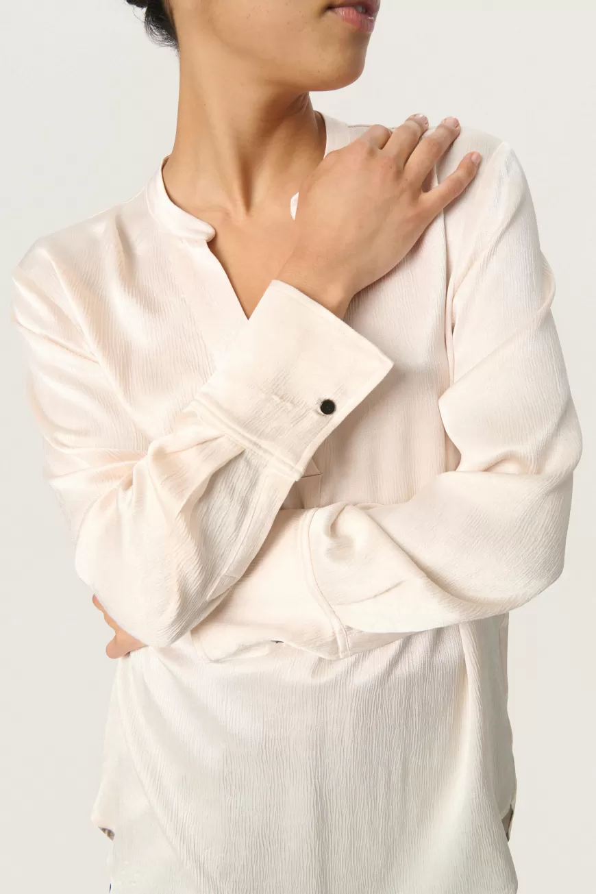 Lusso senza tempo: Camicia SLEvaline in Seta per Eventi Esclusivi | Abbigliamento Serale & Bluse di Alta Moda