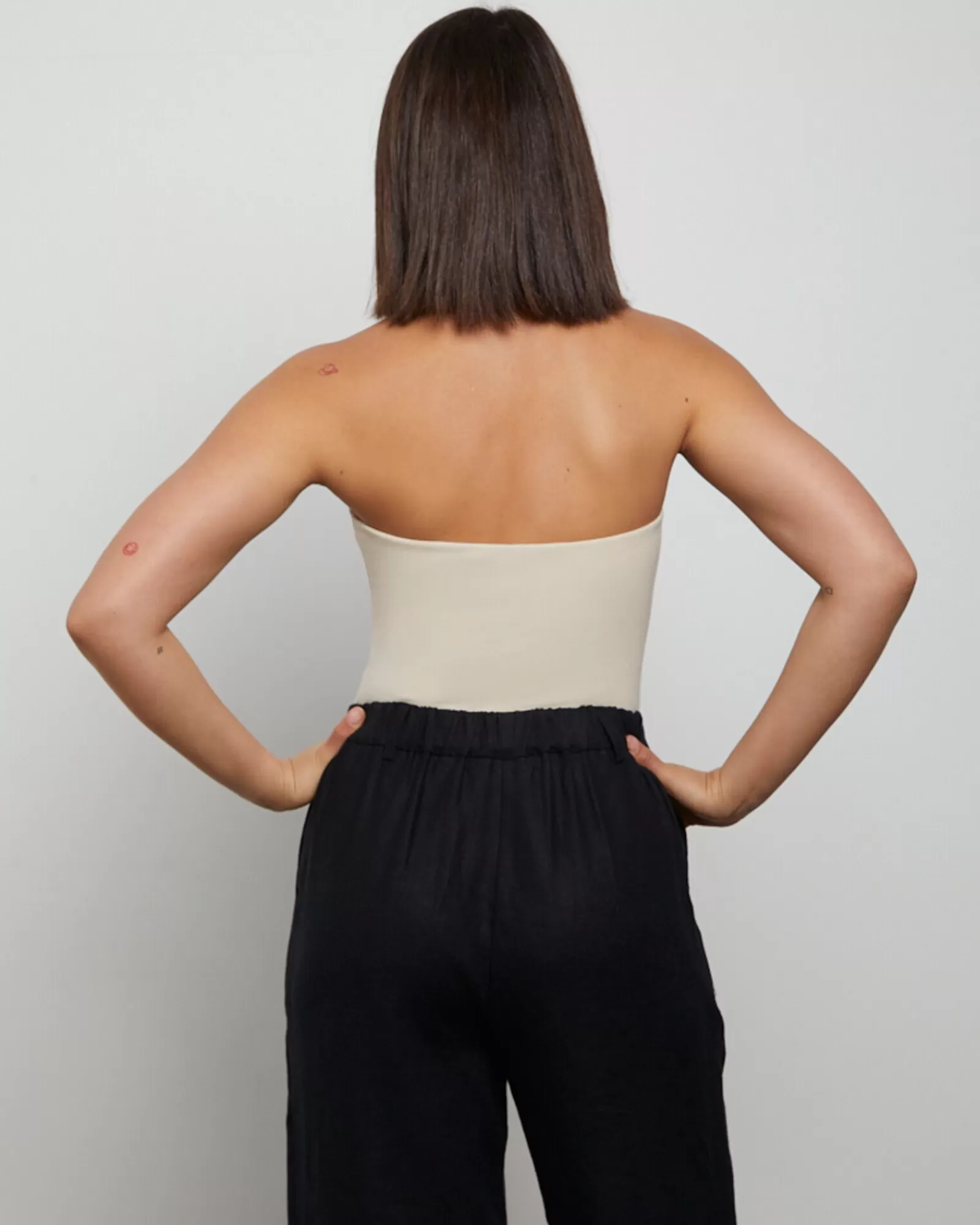 GENERAL PANTS CO. | Canotta Essentials Senza Spalline in Tono Pietra Vintage - Morbida e Confortevole