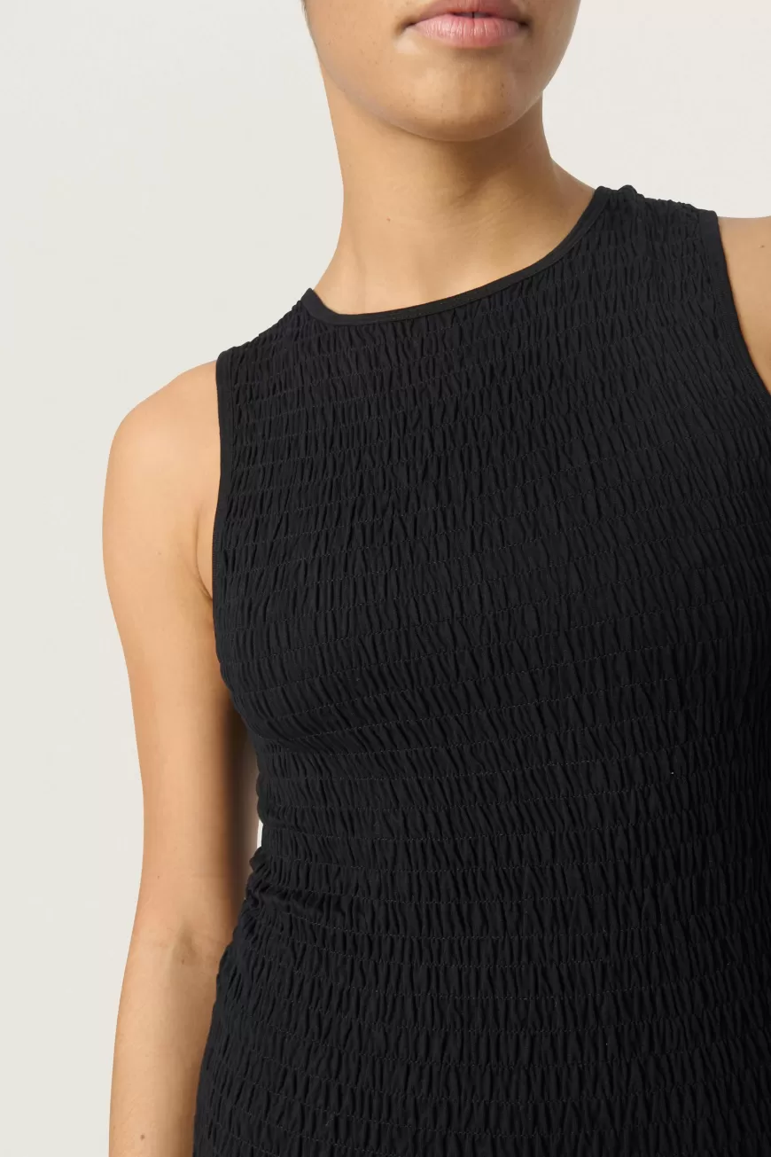 SLShacia Essential - Maglie Confortevoli e Top Eleganti per un Look Impeccabile

Scopri la Collezione 