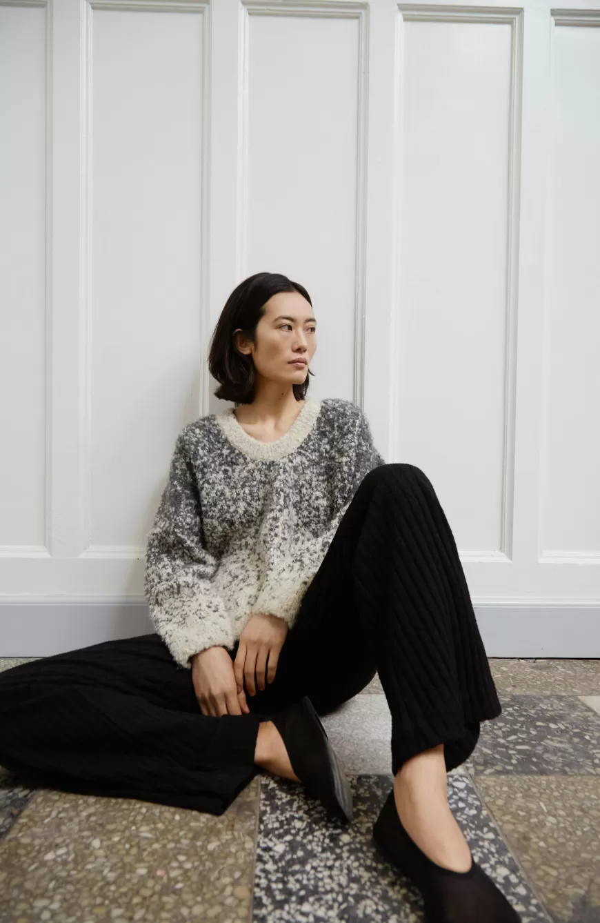 SLVenessa Maglia in Lana Premium - Il Capospalla Più Desiderato