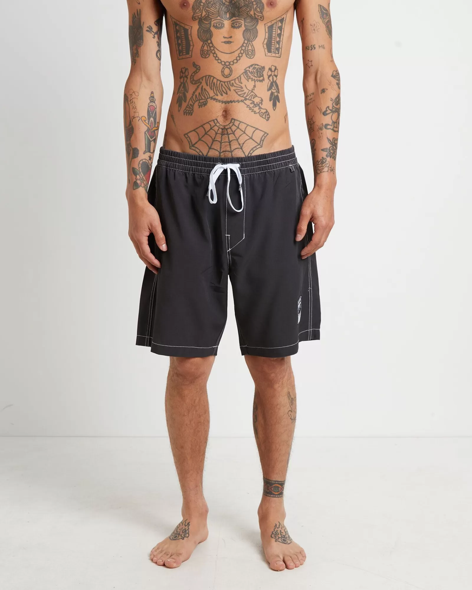 FORMER Swan Shorts da Surf Largo per Uomo - Nero, Comodi e Convenienti