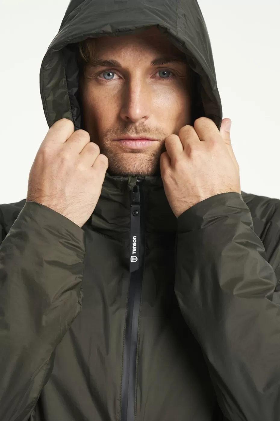 Giacca Transition Tenson Impermeabile in Colore Terra Bruciata - Leggera e Versatile per Escursioni in Tutte le Stagioni