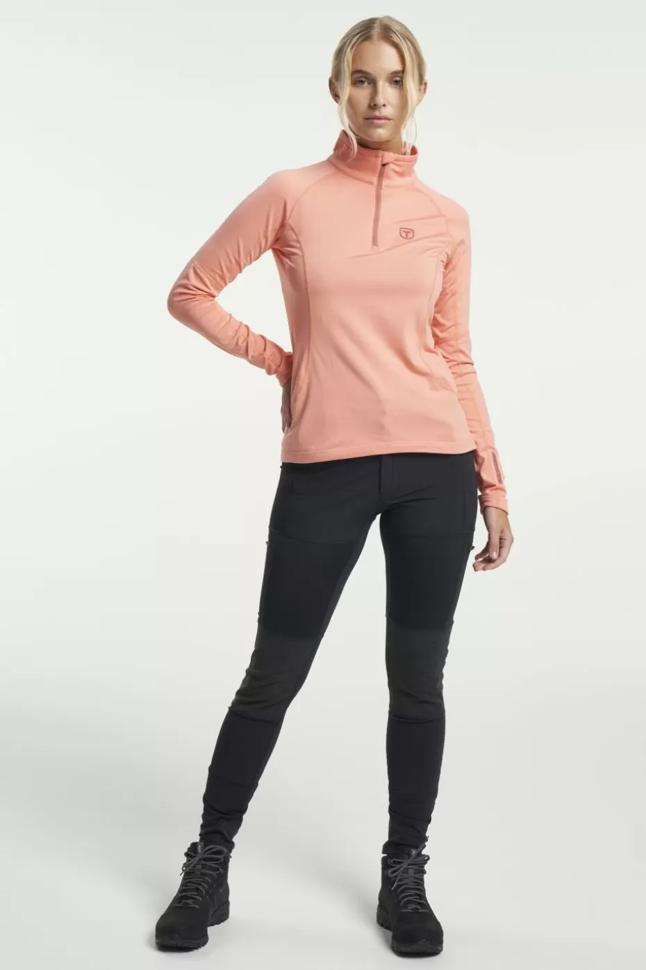 Tenson TXlite Ultraleggero: Giubbotto Mezza Zip con Riflessi Guava - Offerta Stagionale Imperdibile!